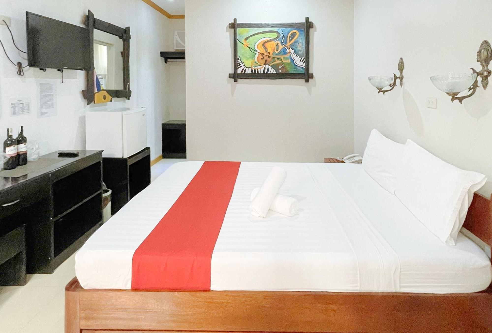 Reddoorz At New Casamila Hotel Palawan Puerto Princesa Exteriér fotografie
